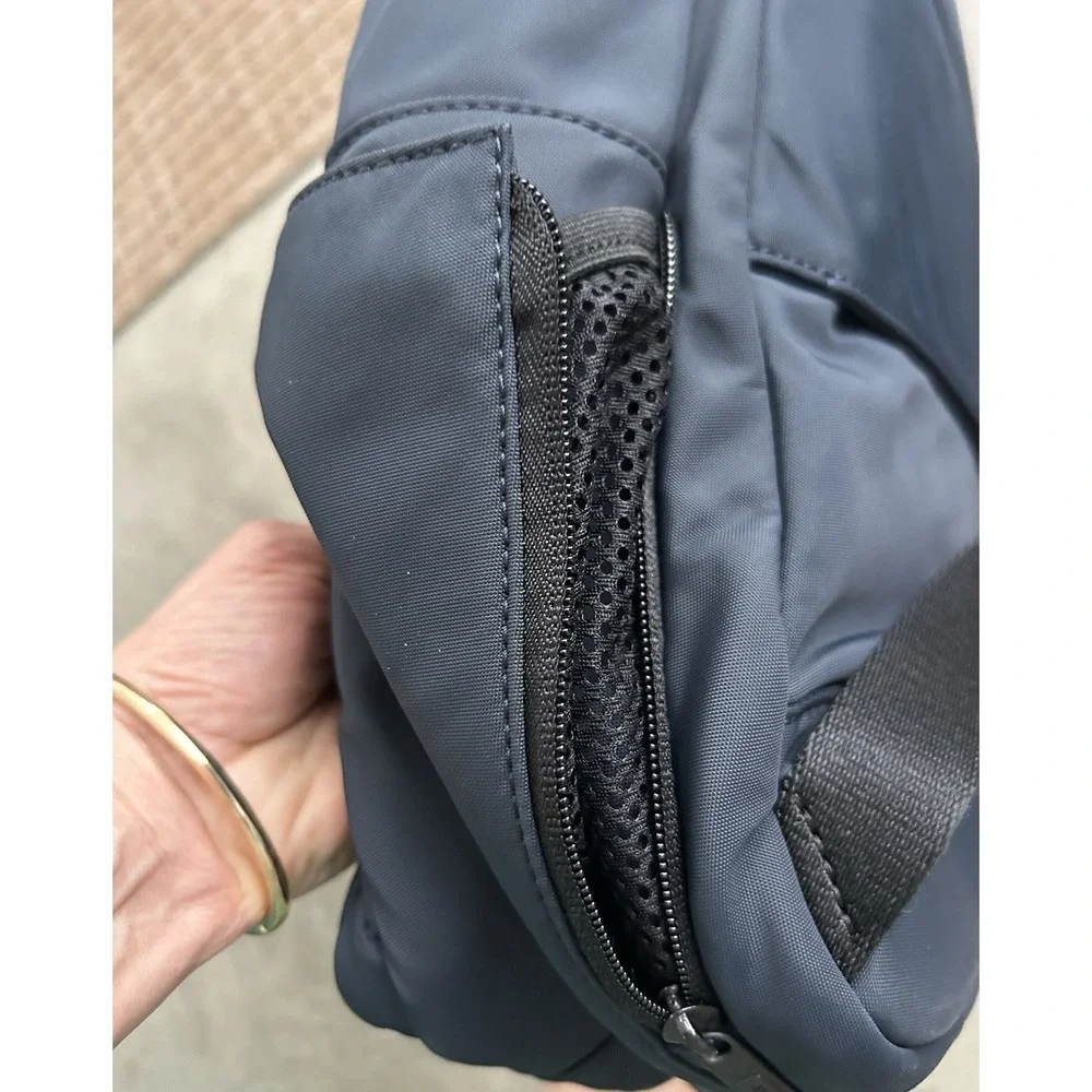 AWAY Travel The Everywhere Zip Backpack Navy Blue‎ Laptop Drink Storage